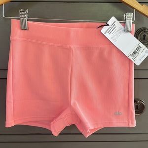 Alo goddess, ribbed, high waist, hot short
